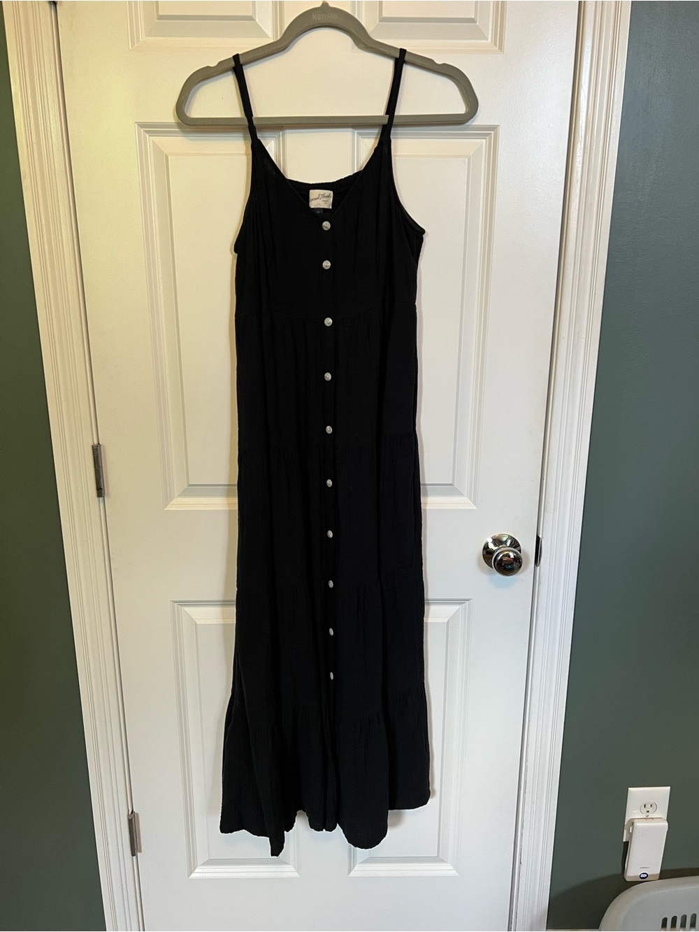 Universal Thread Black Button-Front Spaghetti Strap Maxi Dress